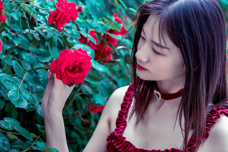 李强同澳大利亚总理阿尔巴尼斯共同出席第八届中澳工商界首席执行官圆桌会